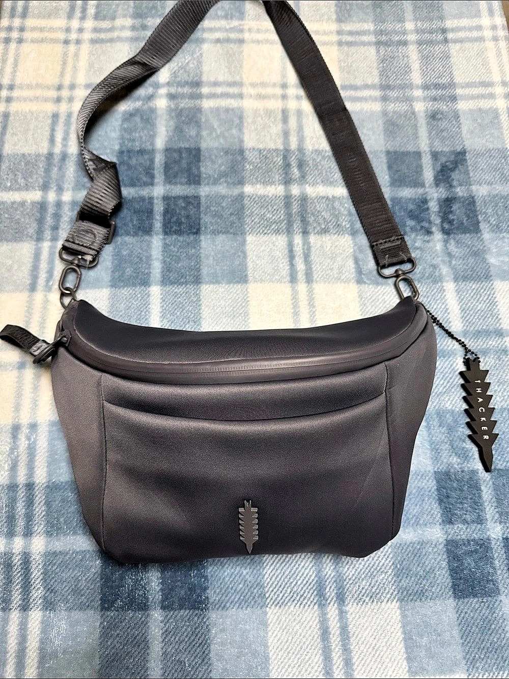 Thacker Cocoon Sortie Sling Black Crossbody Bag